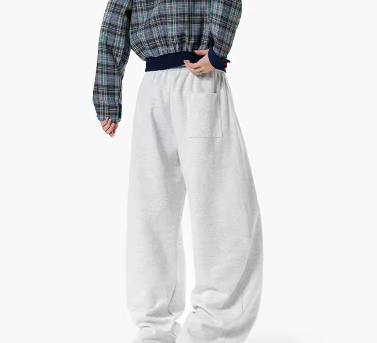 Baggy sweatpants